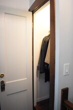3425 N Monticello Ave, Unit 2 in Chicago, IL - Building Photo - Building Photo