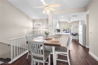 541 Windsor Sq in Naples, FL - Building Photo - Building Photo