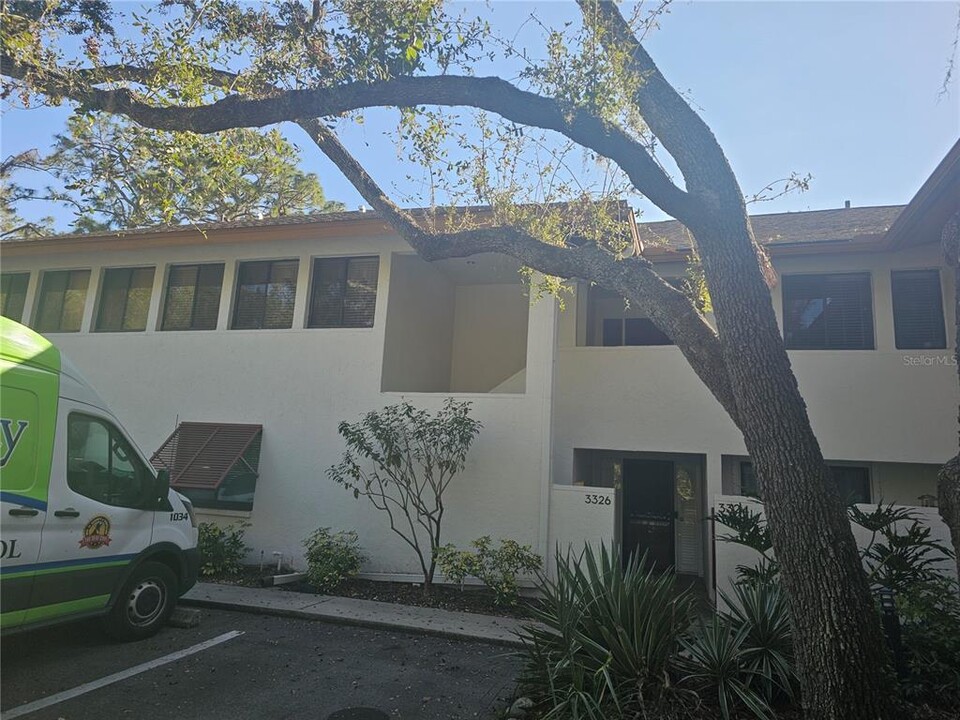 3326 Thornwood Rd in Sarasota, FL - Building Photo