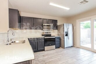 9331 W Irma Ln in Peoria, AZ - Building Photo - Building Photo