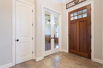 106 Feritti Dr in Austin, TX - Building Photo - Building Photo