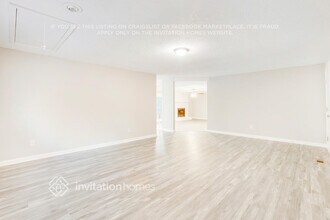 7286 Tara Dr in Villa Rica, GA - Foto de edificio - Building Photo