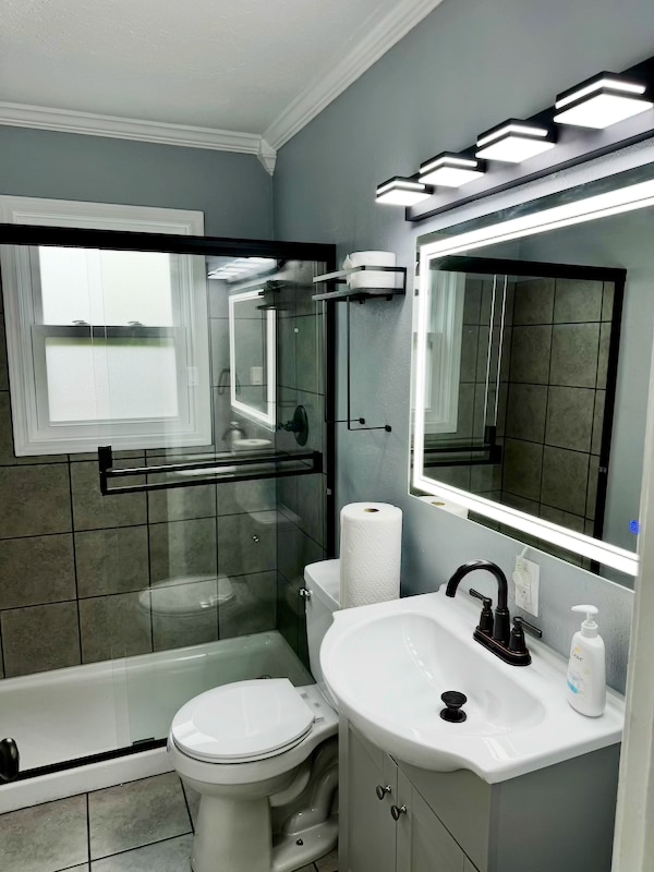 property at 1733 Julian St