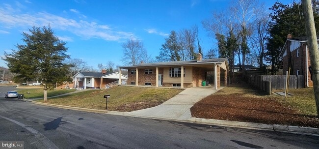 property at 5616 Old Temple Hill Rd