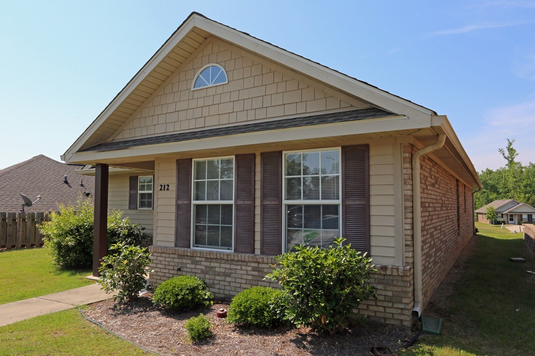 South Pointe Development in Calera, AL - Foto de edificio