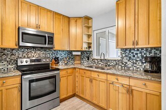 5519 Commonwealth Ave N in St. Petersburg, FL - Building Photo - Building Photo