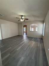 15312 Lady Elizabeth Ln in Pflugerville, TX - Foto de edificio - Building Photo