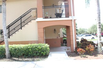 3760 N Jog Rd-Unit -101 in Royal Palm Beach, FL - Building Photo - Building Photo
