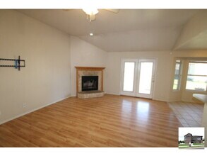 4202 Jake Spoon Dr in Killeen, TX - Building Photo - Building Photo