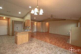 2712 NE 164th Pl in Vancouver, WA - Building Photo - Building Photo