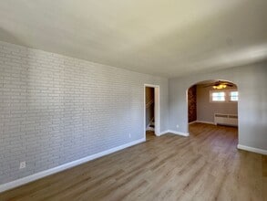 1259 Poplar Ave in Arbutus, MD - Building Photo - Building Photo