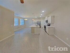 1318 N Parkcrest in Mesa, AZ - Building Photo - Building Photo