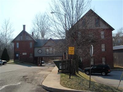 6 W Water in Norwalk, OH - Foto de edificio