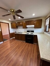 227 Holland St, Unit 2L in Somerville, MA - Foto de edificio - Building Photo