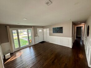 1036 Pitner Ave in Evanston, IL - Building Photo - Building Photo