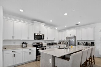 4191 Bonita Way, Unit 28 in Lighthouse Point, FL - Building Photo - Building Photo