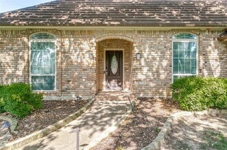 3713 Brentwood Ct in Colleyville, TX - Building Photo - Building Photo