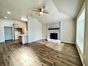 5207 Cornvalley Dr in Arlington, TX - Building Photo - Building Photo
