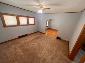 1928 J St in Lincoln, NE - Building Photo - Building Photo