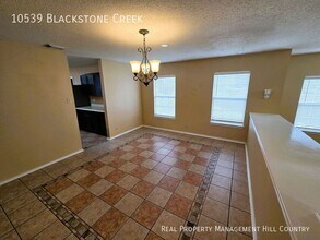 10539 Blackstone Creek in San Antonio, TX - Building Photo - Building Photo