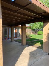 9112 Hoxie Ct in Bakersfield, CA - Building Photo - Building Photo