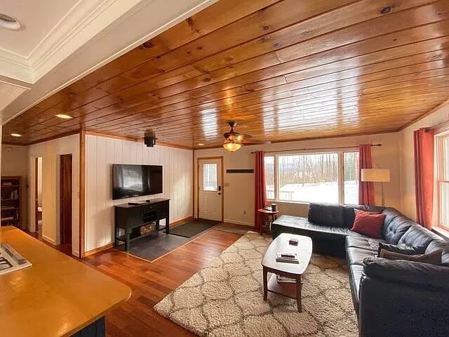 90 Toad Hill Rd in Franconia, NH - Building Photo - Building Photo