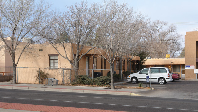 1333-1339 San Mateo Blvd SE in Albuquerque, NM - Building Photo - Building Photo