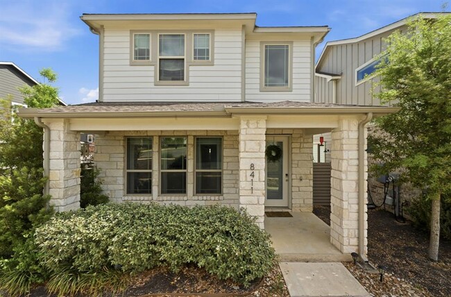 8411 Leroi Dr in Austin, TX - Building Photo - Building Photo