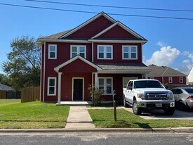 1114 Arizona St in College Station, TX - Building Photo
