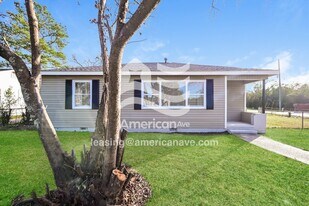 119 Astor St in Warner Robins, GA - Building Photo