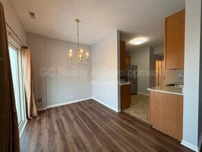 4018 Boulder Ct in Aurora, IL - Building Photo - Building Photo