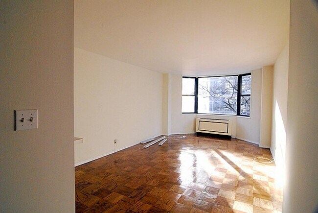 property at 400 E 71st St