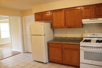 1529 Windward Ave in Beachwood, NJ - Building Photo - Building Photo