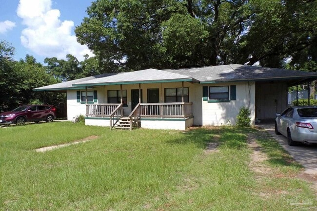 703 N 72nd Ave in Pensacola, FL - Building Photo - Building Photo