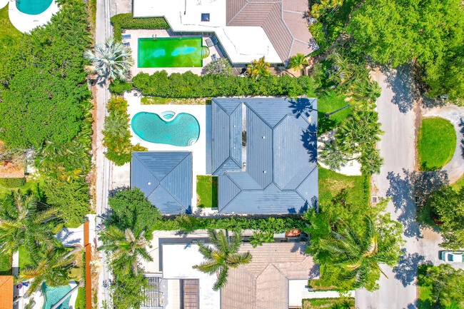 property at 10618 NE 11th Ave