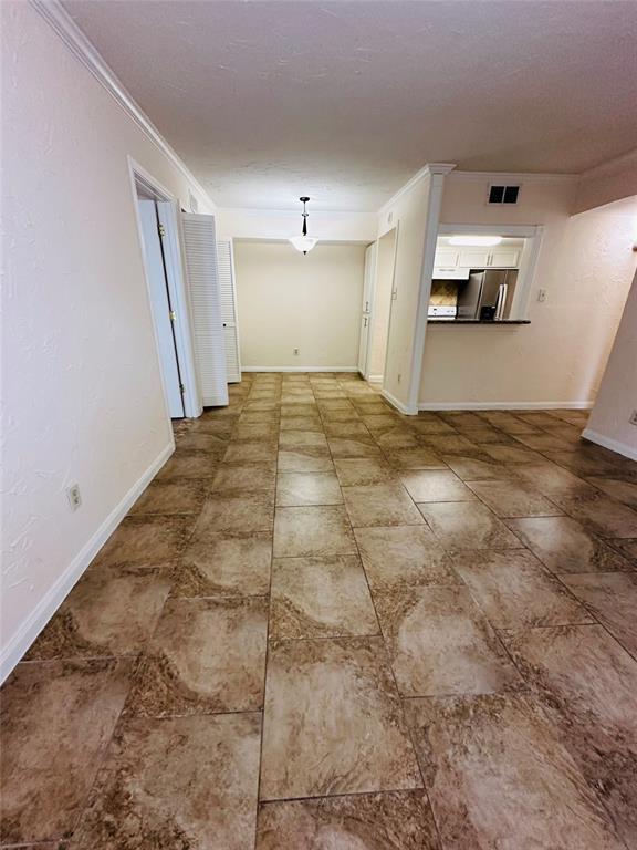 7200 Clarewood Dr in Houston, TX - Building Photo - Building Photo