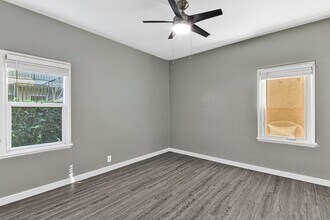 2010 Pine Ave, Unit 04 in Long Beach, CA - Foto de edificio - Building Photo