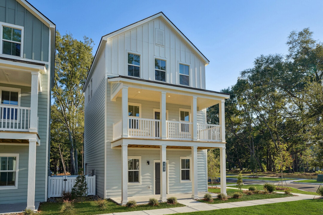 Hamlet Maybank in Johns Island, SC - Building Photo