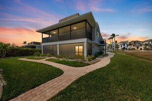 26733 Hickory Blvd in Bonita Springs, FL - Building Photo