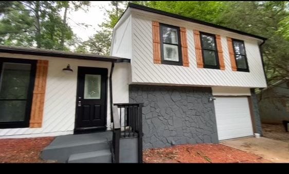3852 W Wood Path in Stone Mountain, GA - Building Photo - Building Photo