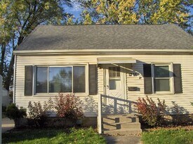 1723 Harold St in Green Bay, WI - Building Photo