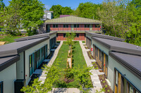 Twin Arch Apartments in Fayetteville, AR - Foto de edificio - Building Photo