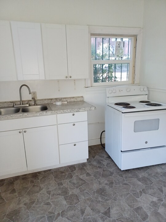 914 Sacramento St in Vallejo, CA - Building Photo