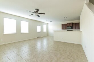 27053 Leonardo Dr in Magnolia, TX - Foto de edificio - Building Photo