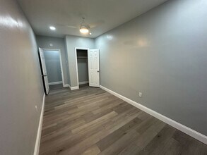 1828 W Eleanor St in Philadelphia, PA - Building Photo - Building Photo