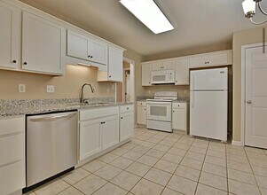 1126 Avocet Ln in Knoxville, TN - Building Photo - Building Photo