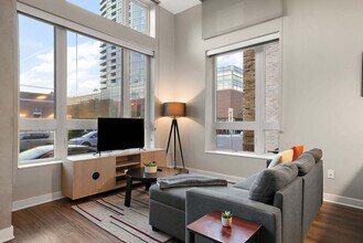 1410 Nicollet Ave in Minneapolis, MN - Building Photo - Building Photo