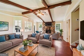 498 Cole Dr SW in Lilburn, GA - Building Photo - Building Photo