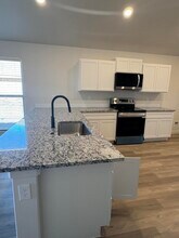 2129 Langford Ave in Lubbock, TX - Building Photo - Building Photo