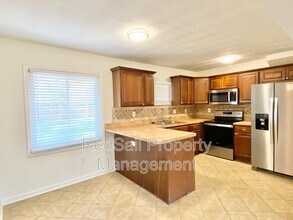 6209 Ball Ave in Norfolk, VA - Building Photo - Building Photo